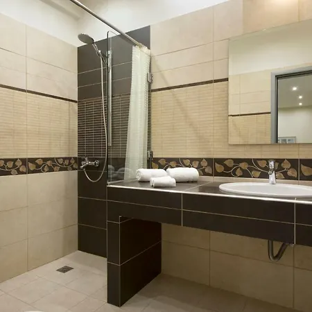 Apartment At Koukaki, 150M From The Metro By Yha-2